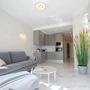  Apartment Luxury In First Beach Line With Pool Spain